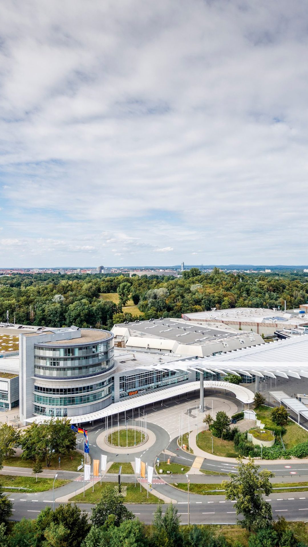 Messezentrum Nürnberg, NürnbergConvention Center, NCC West & Eingang Mitte Messezentrum Nürnberg, NürnbergConvention Center, NCC West & Eingang Mitte